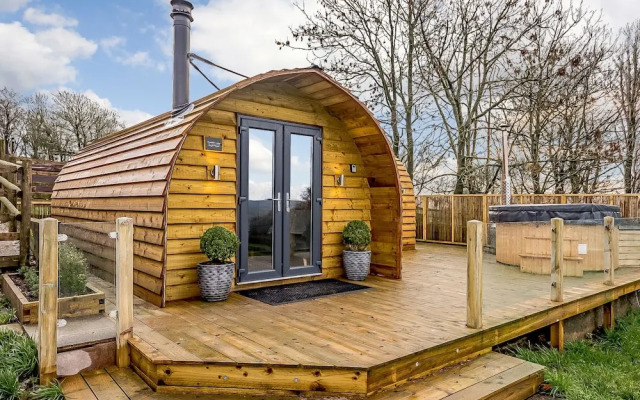 The Lodge at Brambles Farm