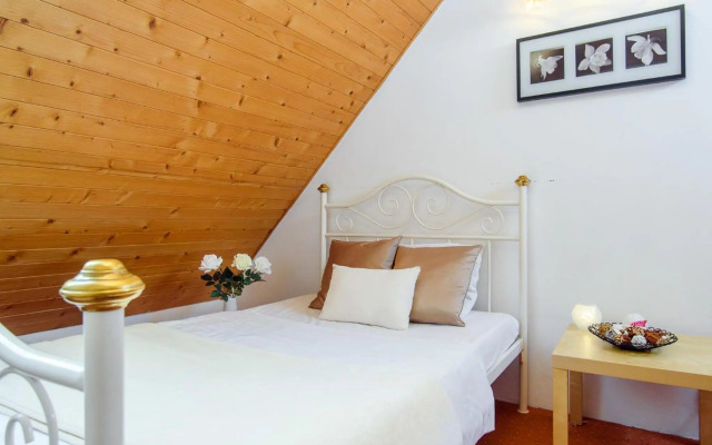 Hotel Bella