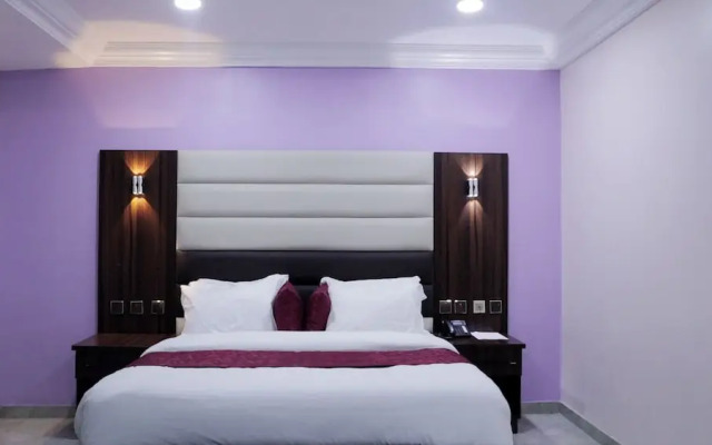 Meritz Hotels & Suites