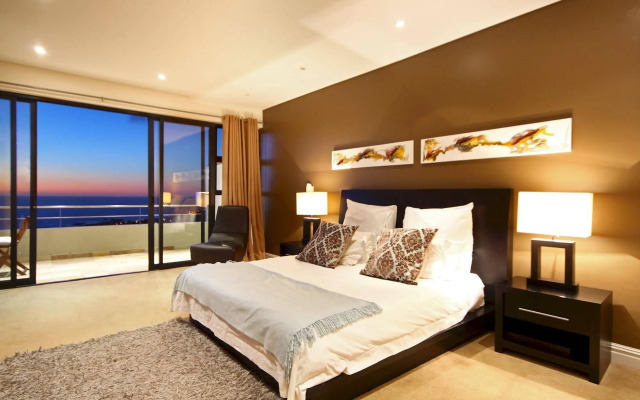 Medburn Views Penthouse