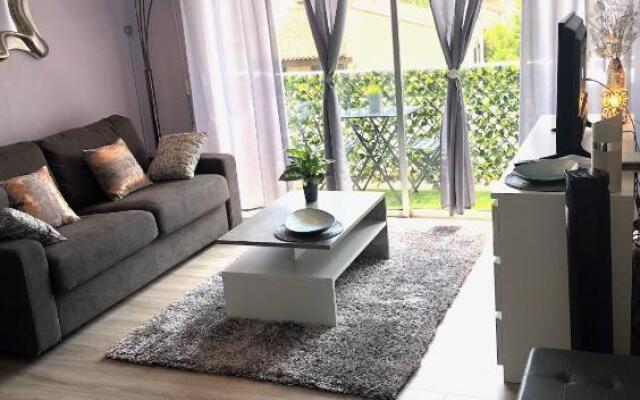 Studio St-Mandrier 300M Mer