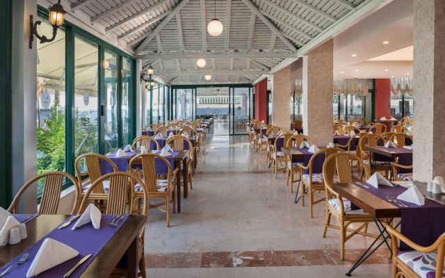 Aska Just In Beach – All Inclusive