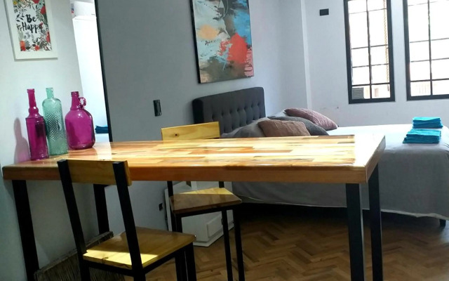 Estudio "Rufina 1" Mendoza centrico