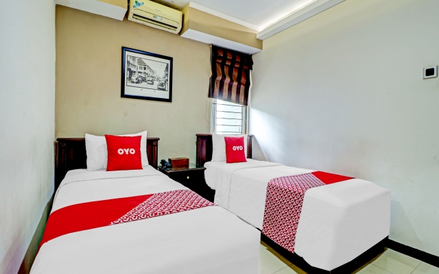 OYO 90278 Hotel Sepuluh Buah Batu Bandung