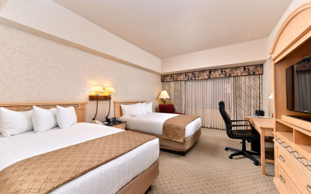 Edward Hotel & Convention Center