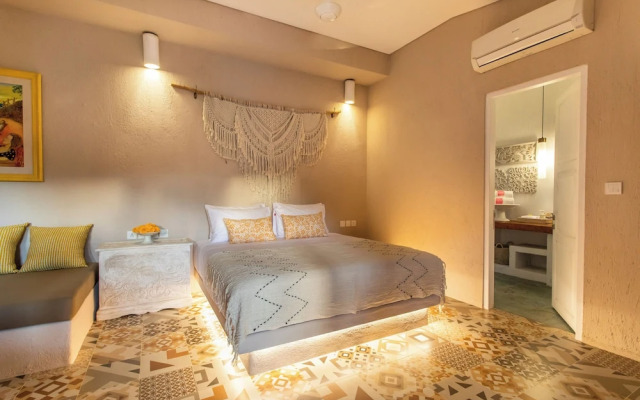 PinkPrivate Sanur - for Cool Adults Only