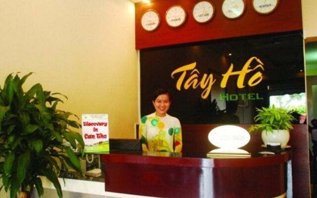 Tay Ho Hotel