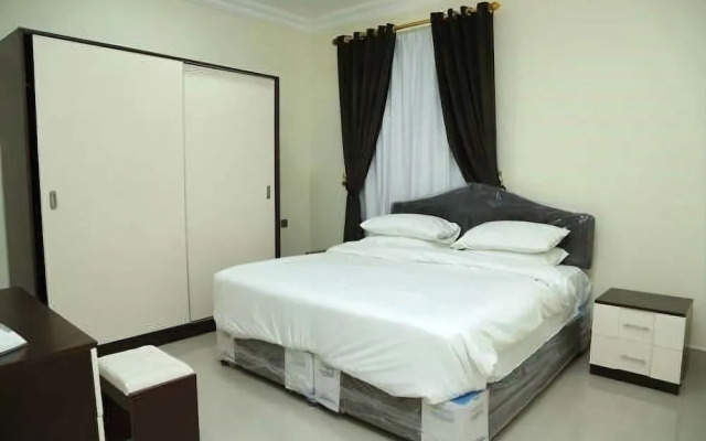 Golden Seasons Furnished Apartment