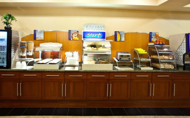 Holiday Inn Express Stuart by IHG