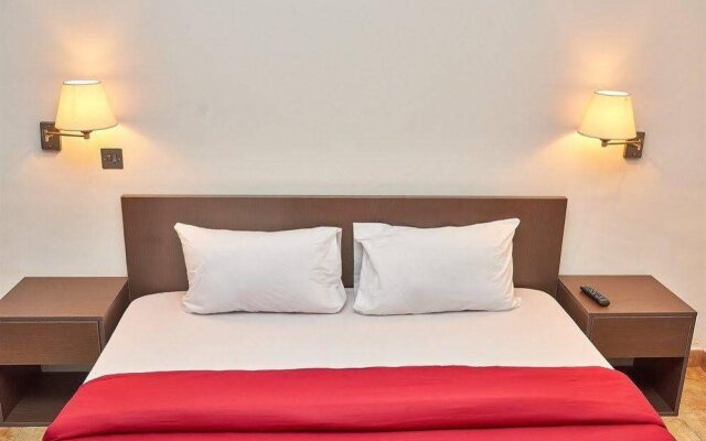 Amara Suites Bankole Oki