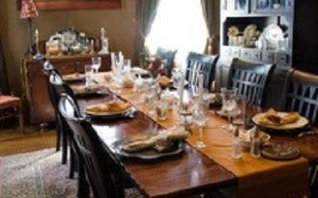 Rosen House Inn - Bed And Breakfast