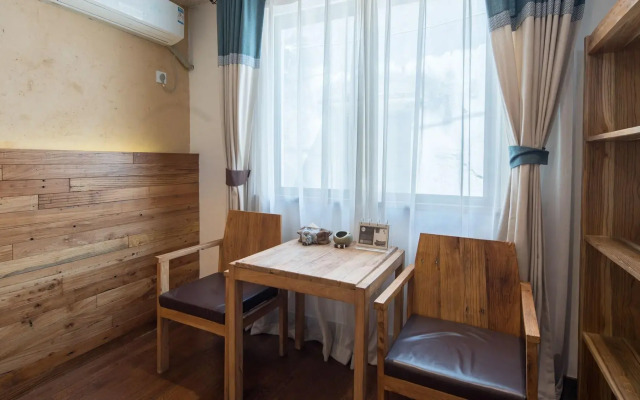 Tongxiang Wuzhen Yuexiang Inn