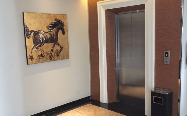 M Premiere Hotel