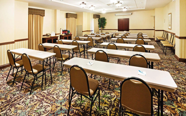 Staybridge Suites Oak Ridge by IHG