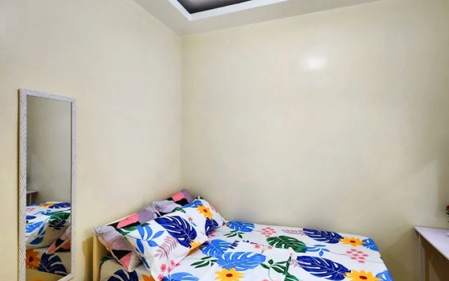 Serene 2BR Escape Poolside Bliss