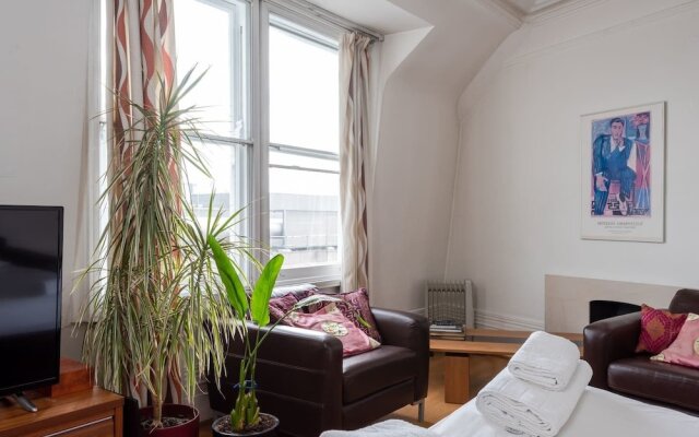 Cozy 2 Bedroom Flat In The Heart Of London Fits 6