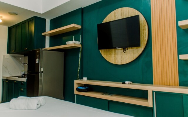 Nice And Simply Studio At Amazana Serpong Apartment