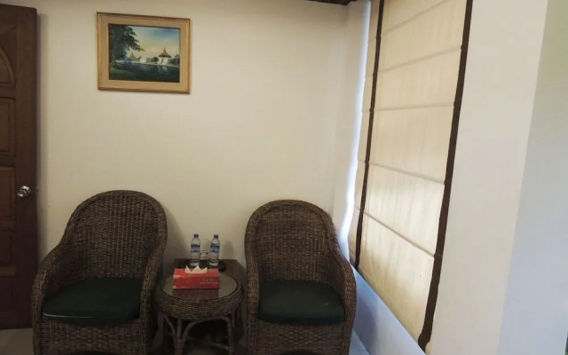 Hotel Pho Sein