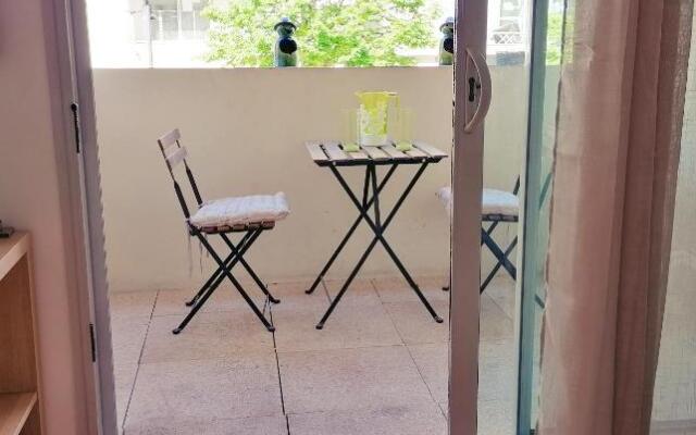 LA MAJOR, T2 standing avec parking