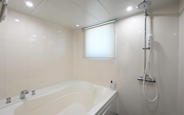 Kolon Seacloud Hotel
