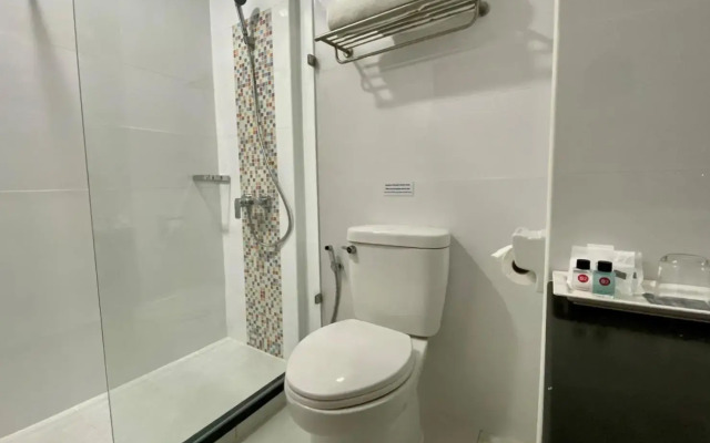 S2 Hotel