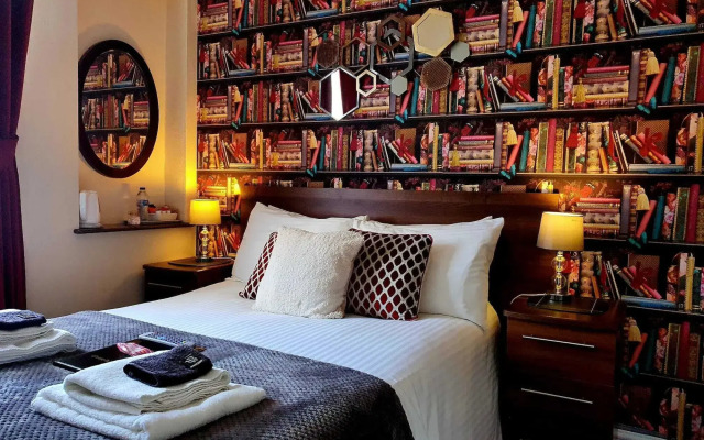 Gabrielle's Hotel
