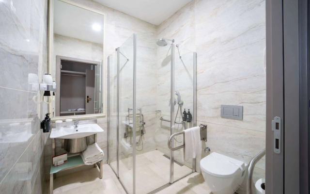 Ramada Plaza by Wyndham Istanbul Atakoy