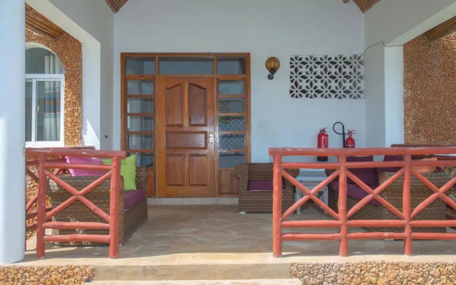 Charming 3 Bedroom House in Diani Beach