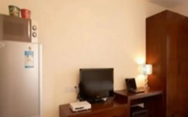 She & He Apartment - Foshan Donghai