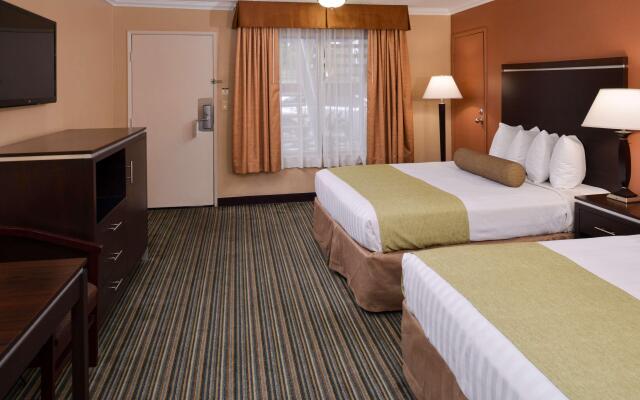 Best Western Courtesy Inn Hotel - Anaheim Resort at the Park