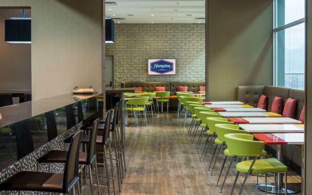 Hampton by Hilton Medellin