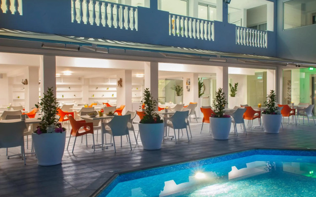 Princessa Vera Hotel Apartments