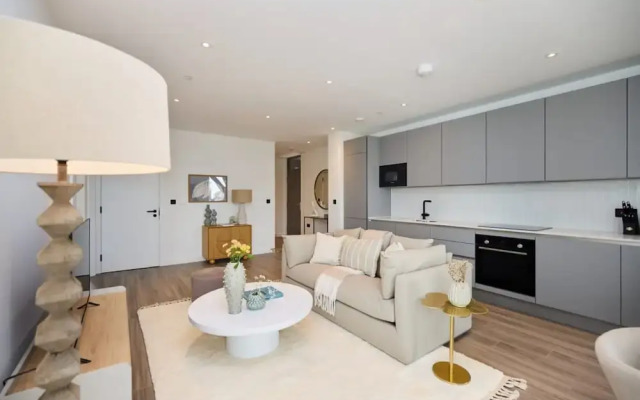 The Tottenham Scenery - Elegant 2bdr Flat With Balcony