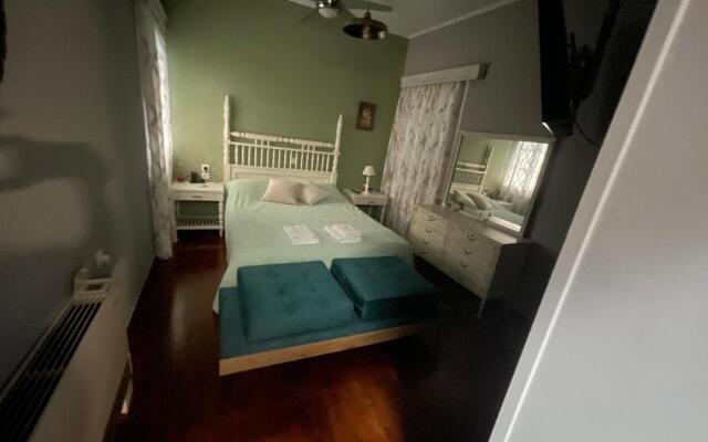 Efis guest house near Nafpaktos-Fully Equipped Home