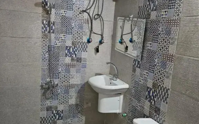 Pyrmids view suite
