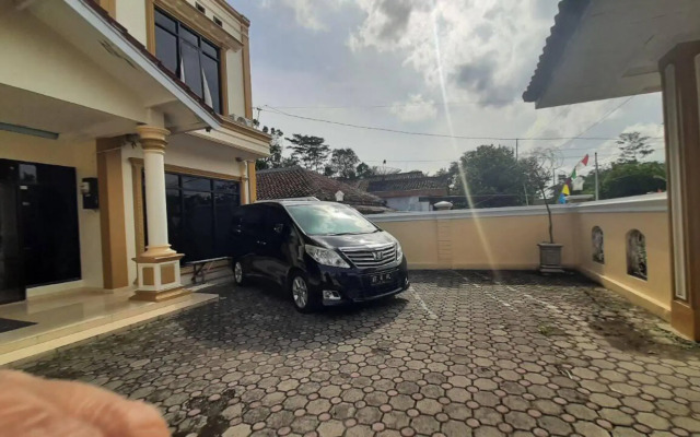 Hotel Akbar Syariah Banyumas RedPartner