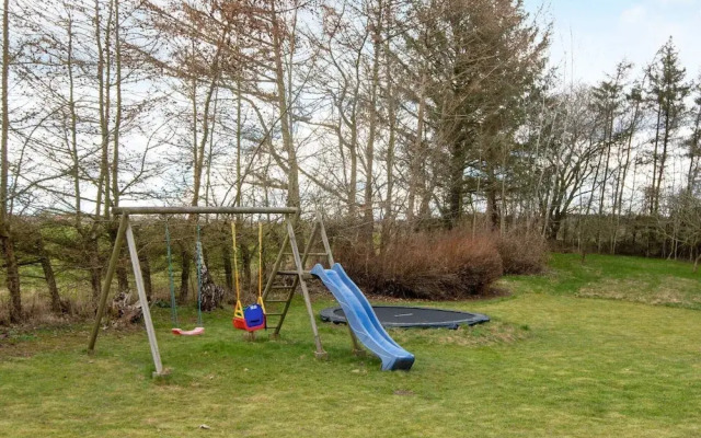 10 Person Holiday Home in Ronde