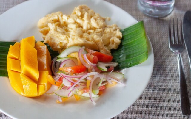 Harana Surf Resort - Hostel