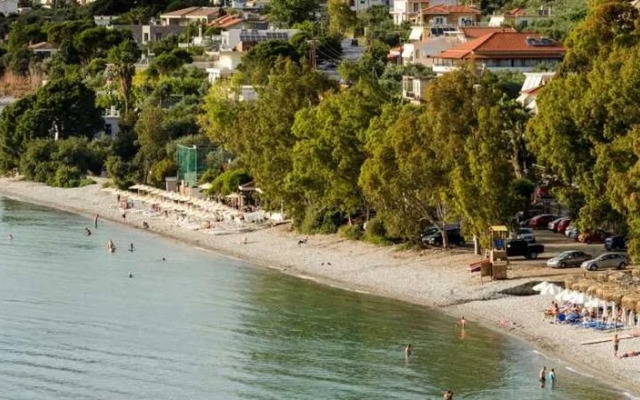 Seafront Pouletis Family Sunset Gem With Pool