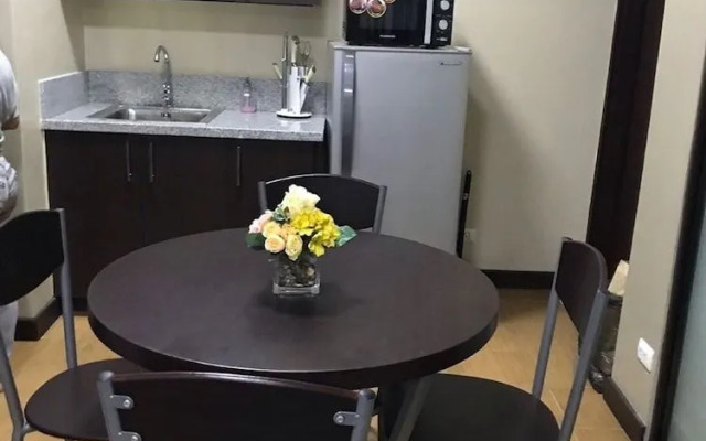 Pioneer Woodlands Condominium