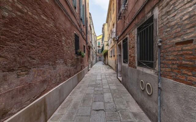 Angels - WR Apartments