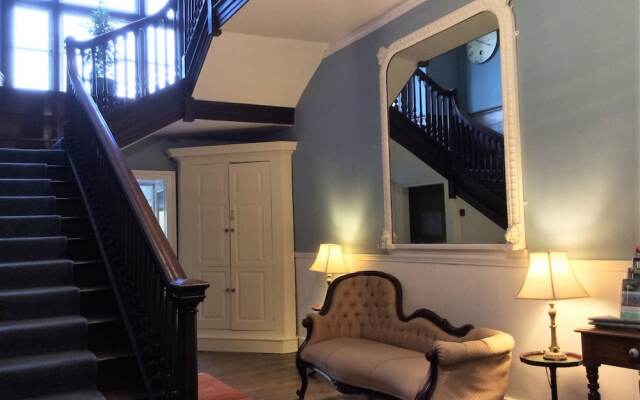 Aberllynfi Riverside Guesthouse