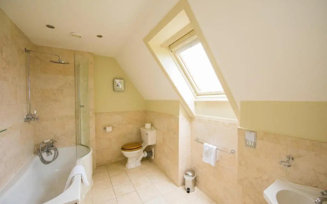 Shendish Manor Hotel & Golf Course