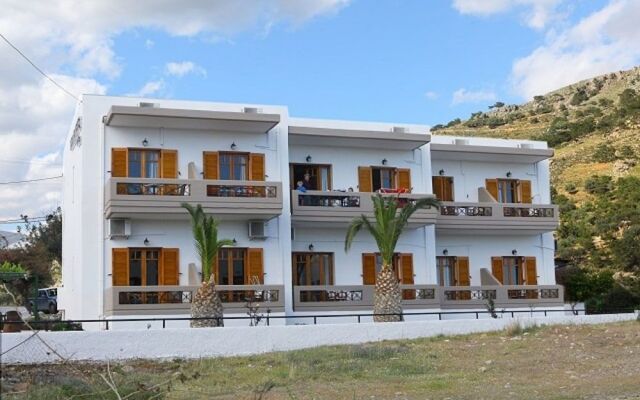 Idomeneas Apartments