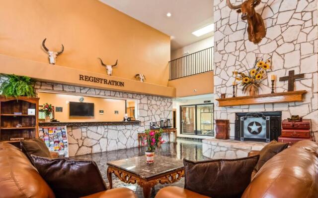 Texan Inn By OYO Beeville US-181