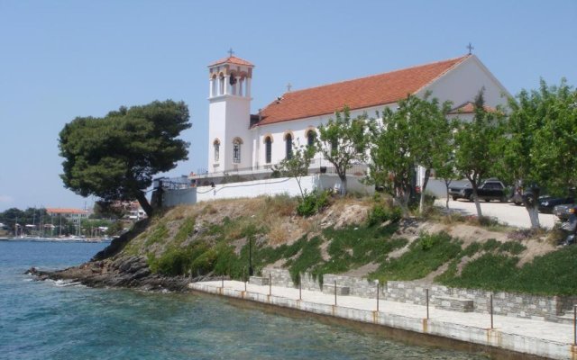 Welcome To Hotel Petunia, In Neos-marmaras,xalkidiki ,greece, Triple Room 7