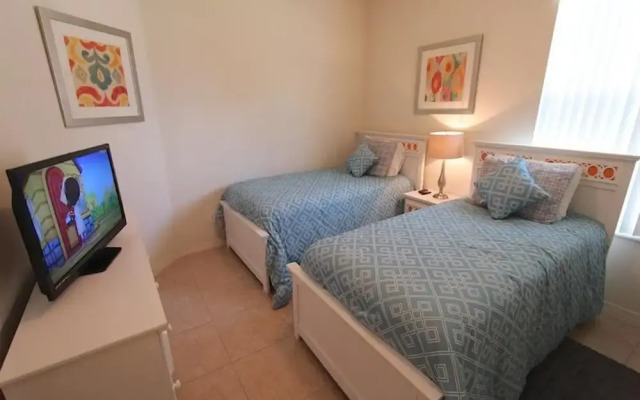 Crystal Cove 929