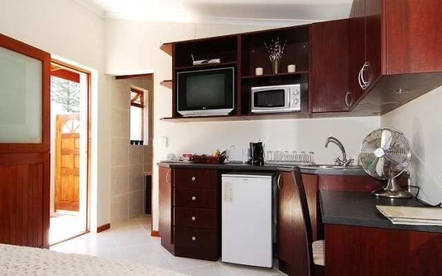 Calico Guest House