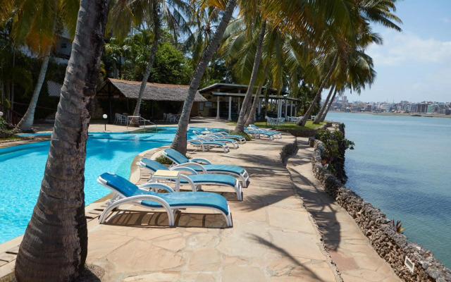 Tamarind Village Apartments