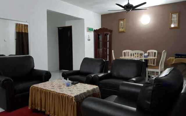 Anjung Apartment & Breakfast